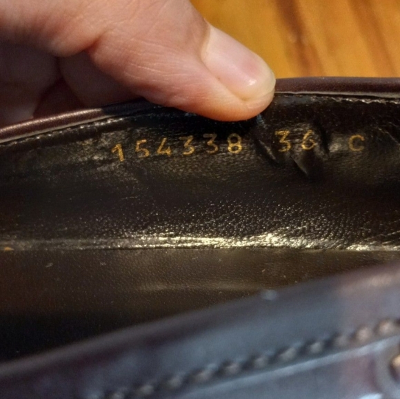 Gucci Loafers - Picture 6 of 11